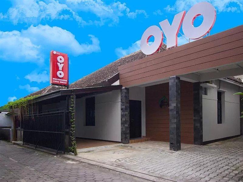Oyo572奥玛格东昆宁伊斯兰家庭旅馆 日惹 外观 照片
